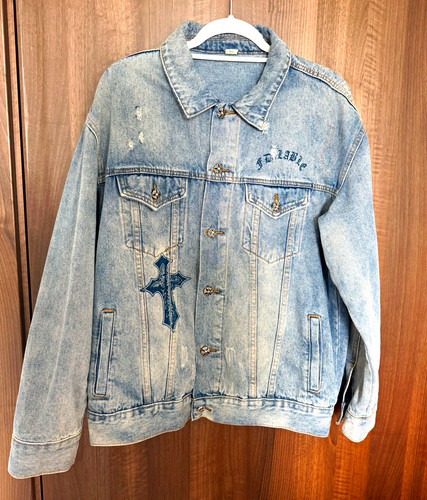 Oversized distressed denim - oversized,