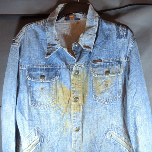 Three barn men blue - barn, denim